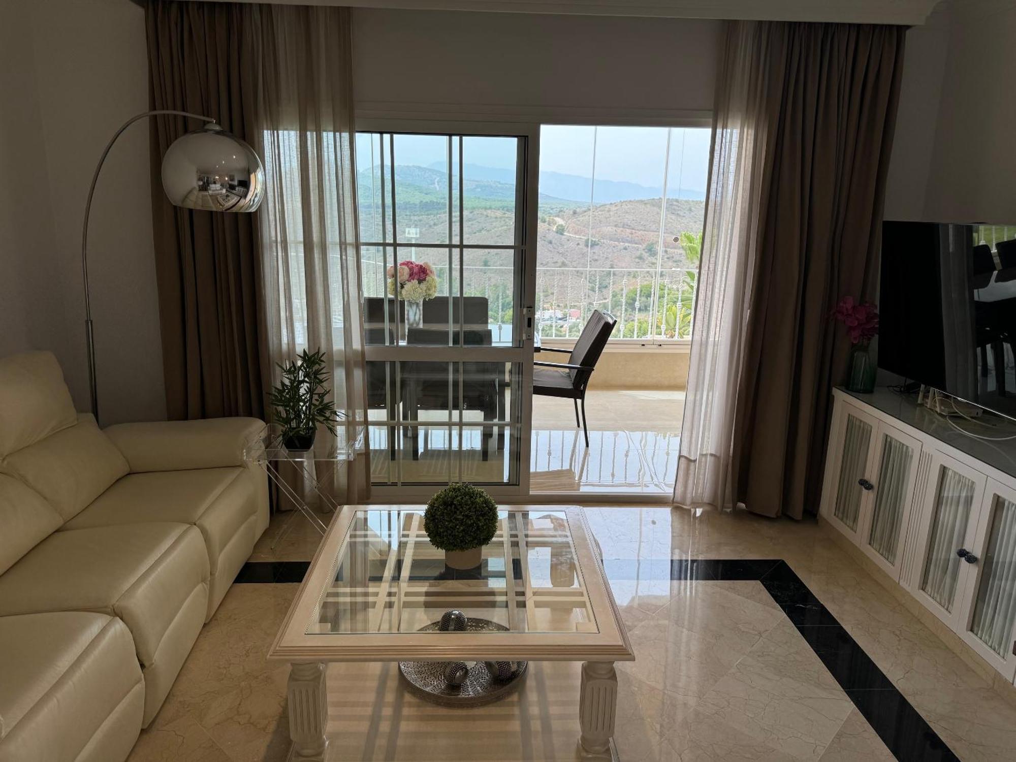 Апартаменты Alhaurin Golf Premium Views Альхаурин-эль-Гранде Экстерьер фото