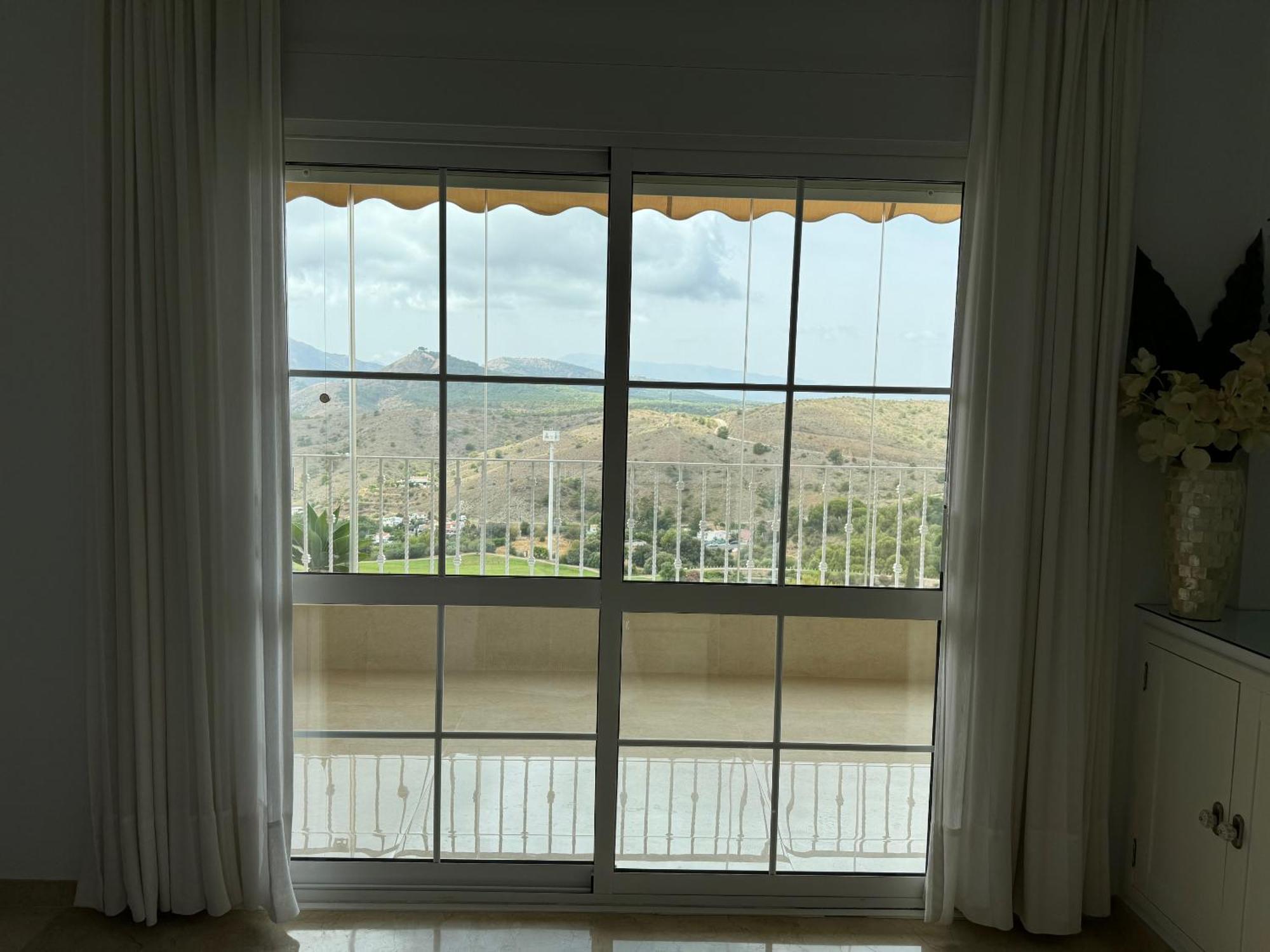 Апартаменты Alhaurin Golf Premium Views Альхаурин-эль-Гранде Экстерьер фото