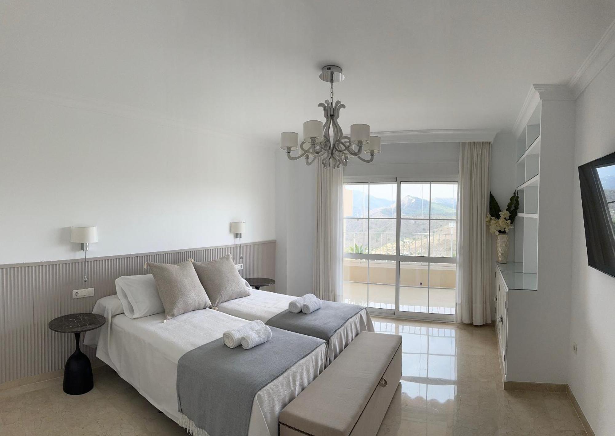 Апартаменты Alhaurin Golf Premium Views Альхаурин-эль-Гранде Экстерьер фото
