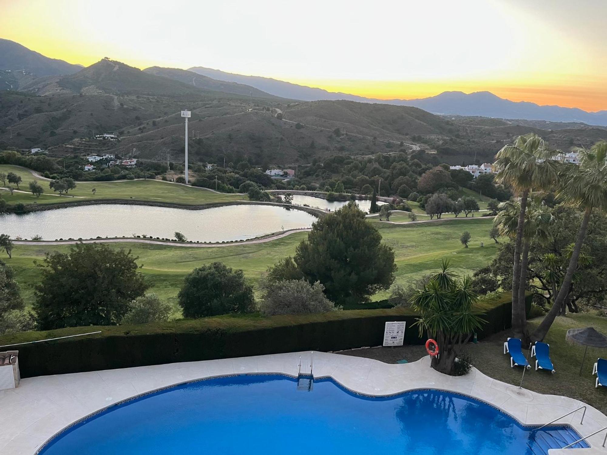 Апартаменты Alhaurin Golf Premium Views Альхаурин-эль-Гранде Экстерьер фото